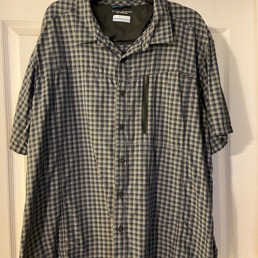 Mens Columbia shirt